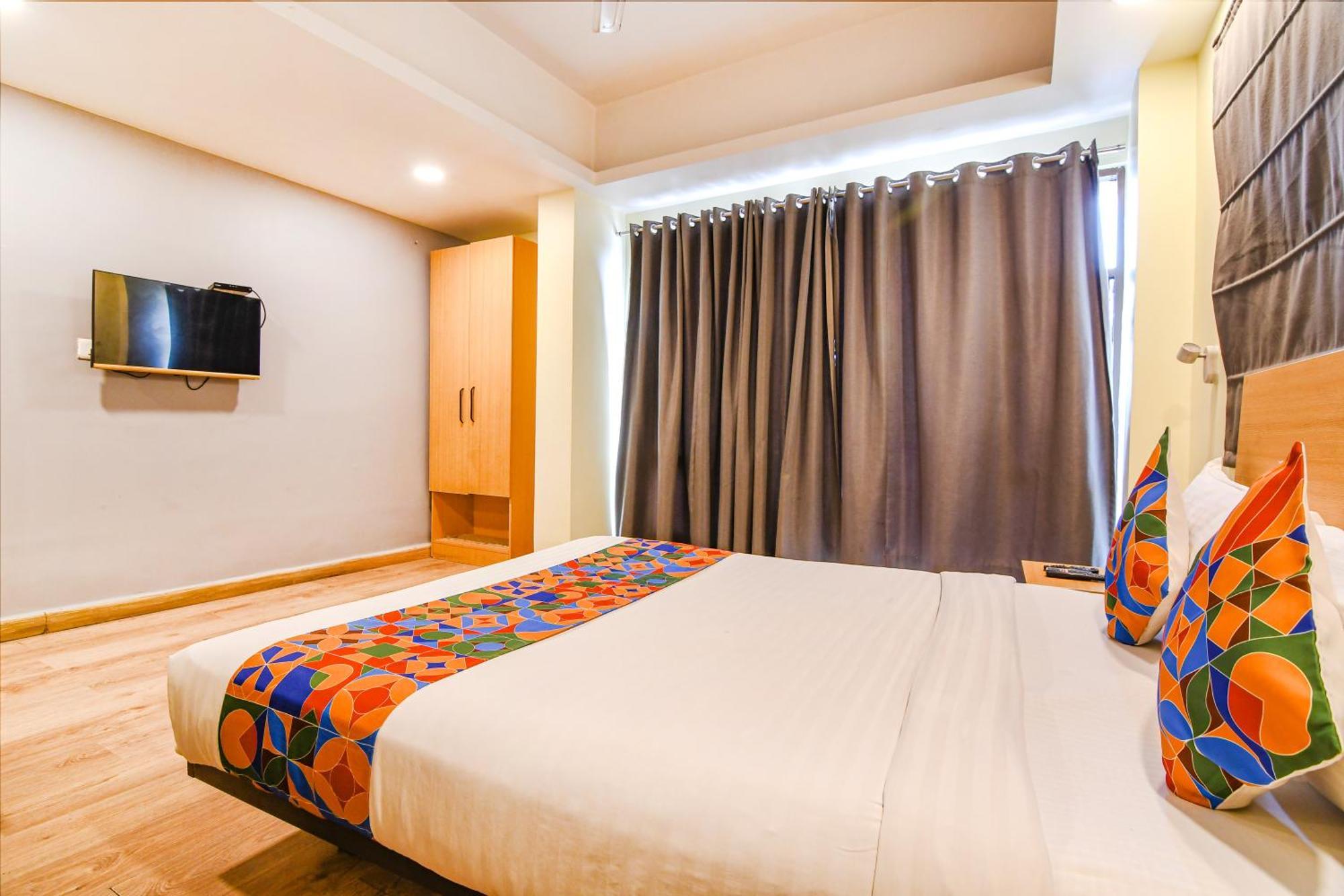 Hotel Super Townhouse Suncitel Near Kolkata Airport Dum Dum Exterior foto